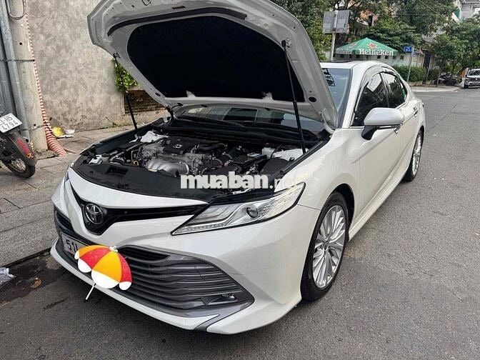 Toyota Camry 2021 2.5Q - BH 1 năm HÃNG