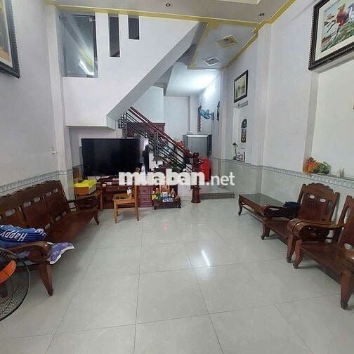 Nhà 4x20 ,3 tầng hẻm ôtô 30m ra mt đường gần coopmat PvH