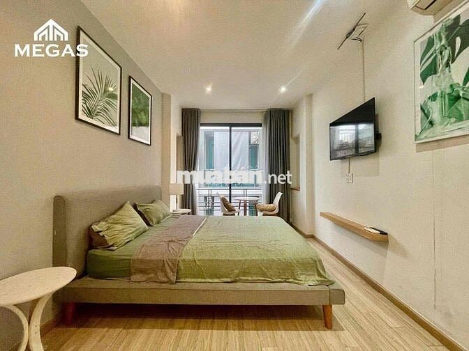 CĂN HỘ Q1_RỘNG RÃI_THOÁNG MÁT_SẠCH SẼ_MỚI_BAN CONG_FULL NTHAT