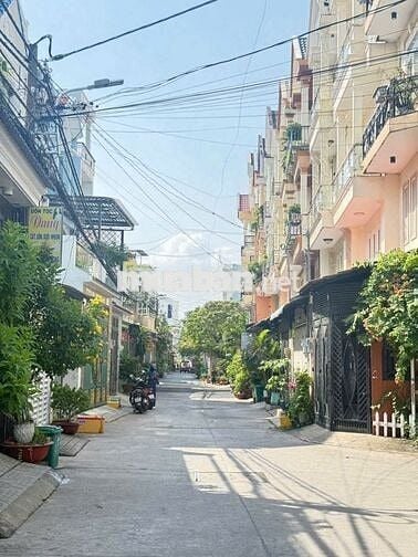 Bán nhà DT 4x15m,khu đồng bộ đường Huỳnh Thị Hai Q12. Giá : 4,2 tỷ