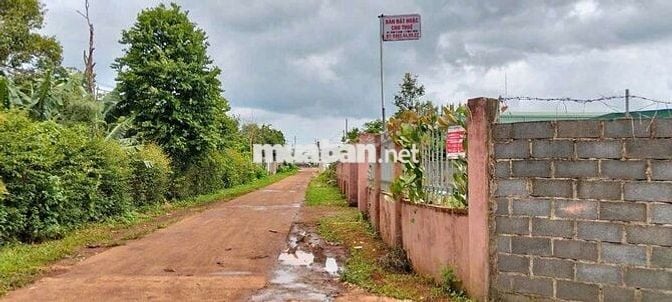 Cần bán lô đất đẹp 2 MT xã Cuôr Đăng