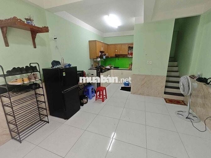 Nhà 2 lầu Full Nội Thất Tl15 3Pn Giá 8 Triệu Có bớt
