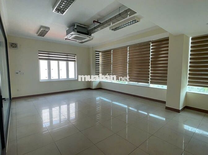 CHO THUÊ VĂN PHÒNG 40M2 MẶT TIỀN NGŨ HÀNH SƠN SÁT CẦU TRẦN THỊ LÝ