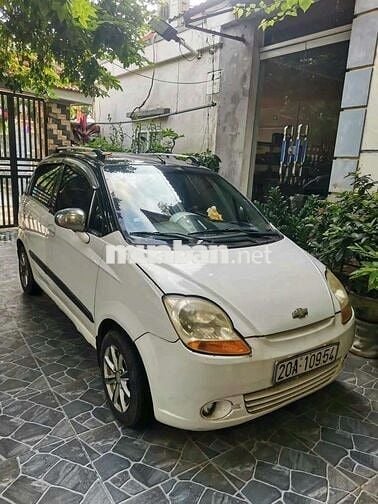 Chevronet spark 5 chỗ máy chất điều hòa mát