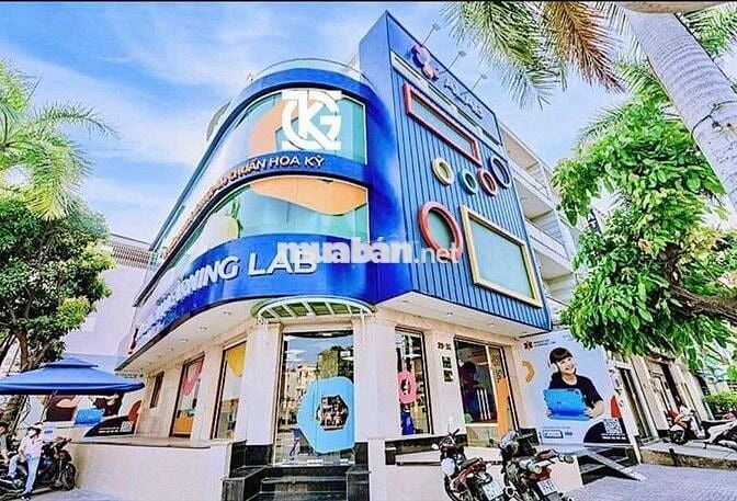 CHO THUÊ NHÀ ĐƯỜNG NGAY NGUYỄN GIA TRÍ BÌNH THẠNH -8X20m Trệt 3 lầu