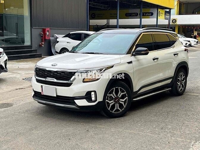 Kia Seltos 2021 1.4T Premium - 15000 km