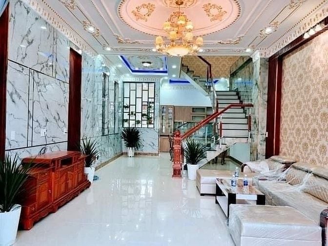 Cần tiền gấp bán nhà đường Hậu Giang, quận 6. 60m2, giá 1 tỷ 175 triệu