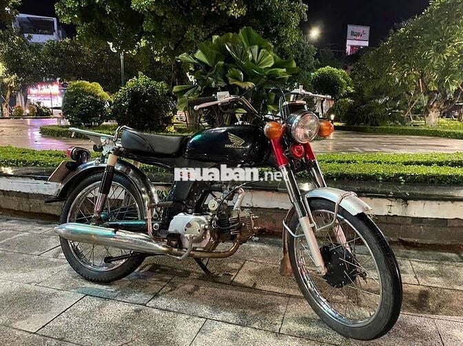 Xe tốt máy khô ráo hơi 100 có nút bấm Đề