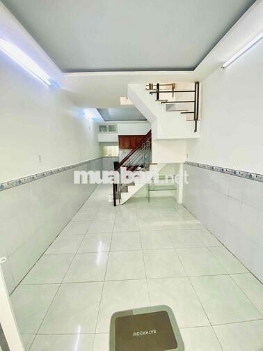 Nhà 1/ Võ Văn Vân , KDC HH hẻm 3 gác