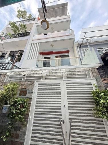 Bán nhà 4 lầu 69/8 Lê Lai, P.12, Q.Tân Bình, gần chợ bà Hoa