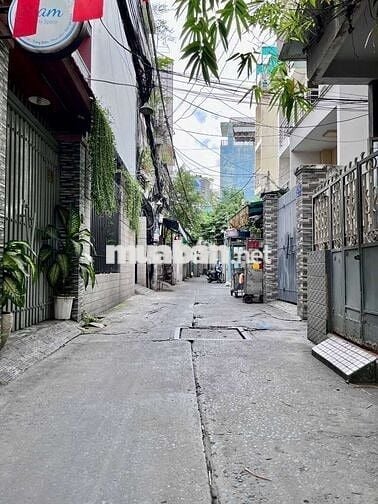 VÕ THỊ SÁU - MẶT TIỀN HẺM - CĂN GÓC -
