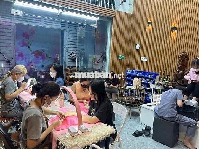 CHO THUÊ NHÀ HẺM XE HƠI ( 5 PHÒNG NGỦ, 3 LẦU) ĐƯỜNG VĨNH VIỄN, QUẬN 10