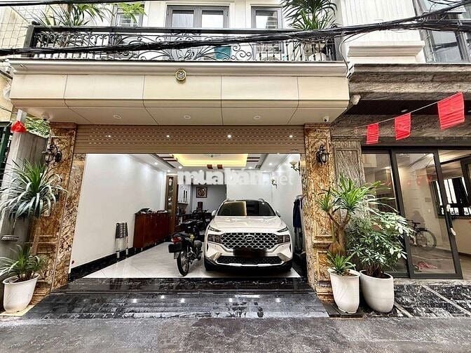 Bán nhà LẠC LONG QUÂN 50 M 7 TẦNG.THANG MÁY.OTO 7 CHỖ VÀO NHÀ.THÔNG .K