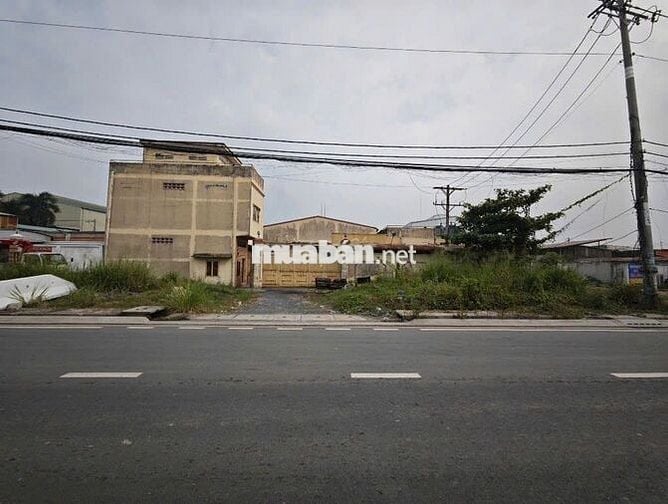 cho thuê măt bằng kinh doanh ngay vòng xoay trung sơn   1000m2