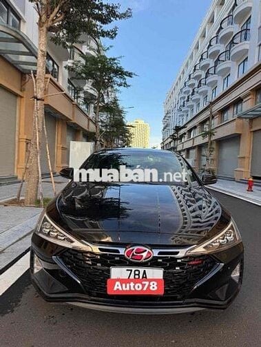 Hyundai Elantra 2019 1.6AT Sport - 50000 km