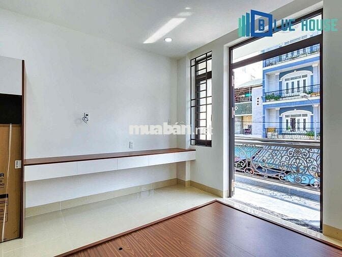 CHO THUÊ CĂN HỘ MINI BAN CÔNG RIÊNG NGAY ÂU CƠ.