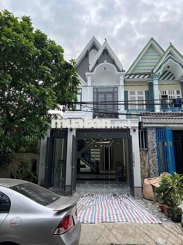 Nhà đẹp -Khu dân cư dân trí cao