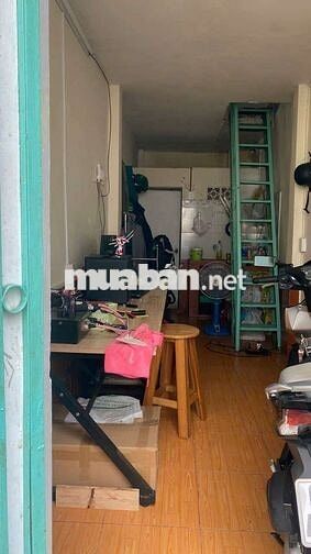 Nhà 2.5x8m lầu đúc 1pn 1wc. Hẻm Đs 14 p8 gv. Gần công viên Làng Hoa