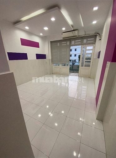 Sang hợp đồng căn hộ dịch vụ 7 phòng và 1 mặt bằng cao lỗ Q8
