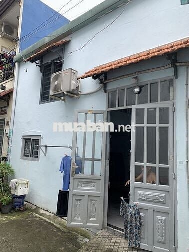 Cần bán nhà tại đường Tân Xuân 1 Hóc Môn