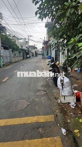 BÁN NHÀ CẤP 4 SANG TRỌNG NGANG 4,5x10M–NGUYỄN HIỀN, DĨ AN, BÌNH DƯƠNG