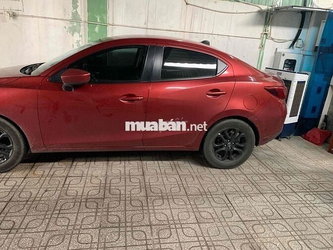 Mazda 2 2017  1.5 AT Sedan - 75000 km