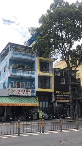 Bán nhà 2 mặt tiền Đường 3 Tháng 2, Phường 16, Quận 11, nhà mới đẹp