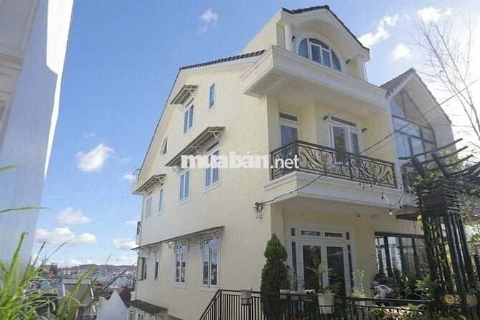 Cần Bán GẤP Nhà mới xây 8PN, View đẹp, full nội thất. Chỉ 9tỷ DT: 5x23