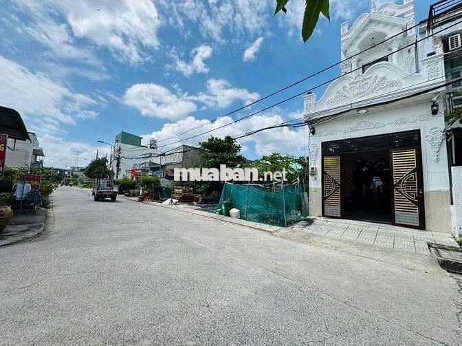 Bán nhà mặt tiền Nguyễn Văn Tạo, Nhà Bè