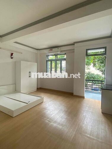 Chính Chủ cho thuê CHDV 30m2. Ban Công đón gió, tách bếp Bình Thạnh