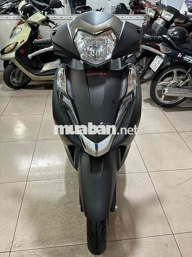 lead cuối 2019 chạy 9 ngàn km mới 99% zin 100%