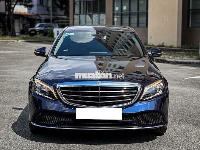 Mercedes Benz C200 Exclusive 2020 - 42,000 Miles.