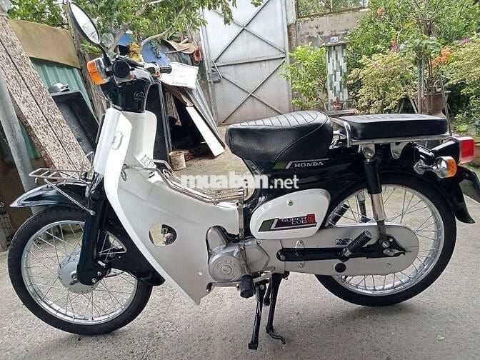 Honda cúp 50cc .đời 1987 biển số sài gòn