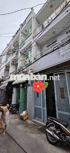 BÁN NHÀ 3 TẦNG HẺM THÔNG 634 TỈNH LỘ 10 ÔTÔ ĐỖ CỬA GIÁ 4,4 TỶ TL