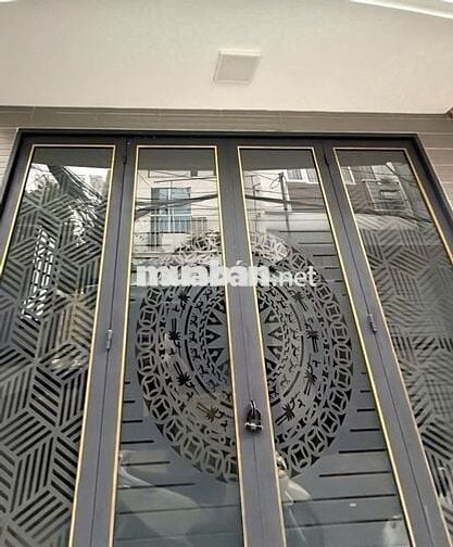 Nhà góc 2 mặt tiền Quận 7, 2 tầng, full nội thất, giá 4,950 tỷ