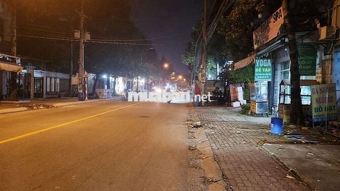 BÁN ĐẤT TẶNG NHÀ - TRẦN QUANG KHẢI - ĐÔNG HÒA - DĨ AN