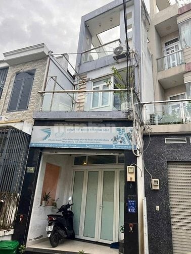 ⭐️Nhà 3 lầu Mặt tiền kinh doanh đường Bùi Quang Là, P12, Q.Gò Vấp.