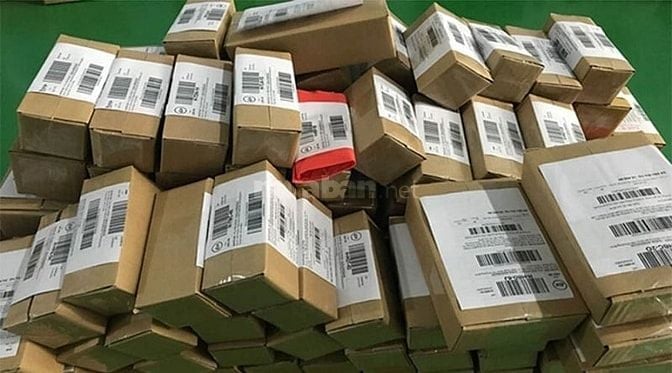 Shop Mỹ Phẩm Cần Tuyển NV Kho Gấp 