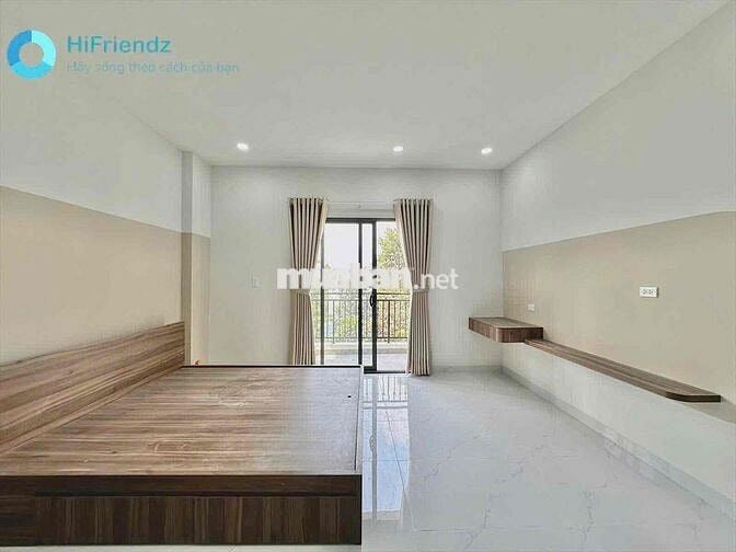 Căn Hộ Ban Công Thang Máy Gần ĐH Văn Lang, Công Nghiệp, Luật