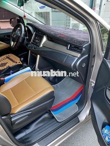 Toyota Innova 2018 2.0E - 200000 km