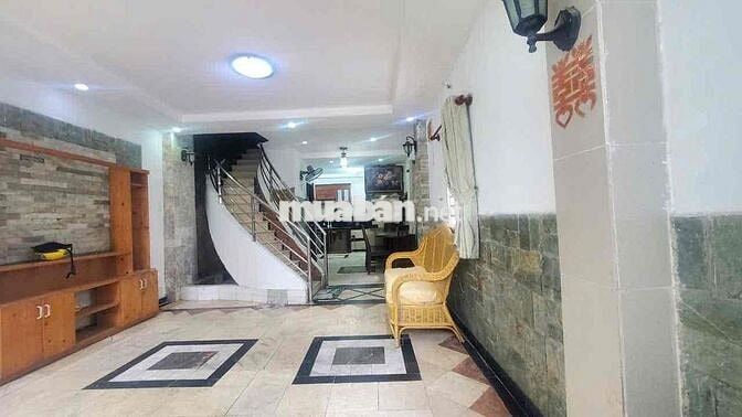 Cho Thuê Nhà Hẻm Xe Hơi 4 phòng ngủ Nguyễn Văn Nghi, Gò Vấp