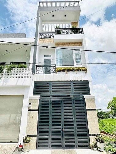 NHÀ MỚI TX52. TRỆT 2 LẦU 4PN 4WC. XE HƠI ĐỖ CỬA