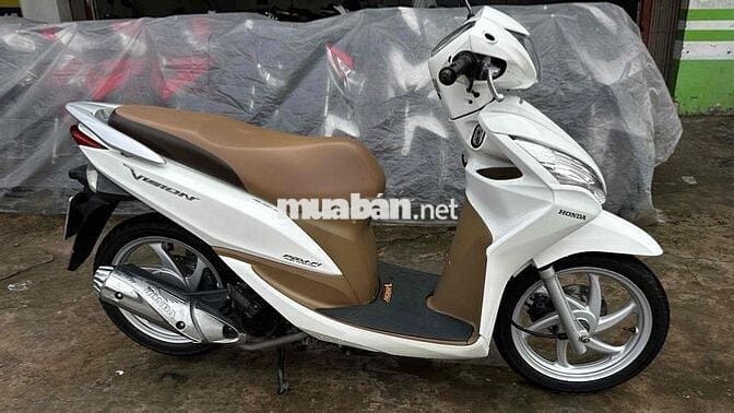 Honda Vision 2014 trắng nâu ( hỗ trợ góp )