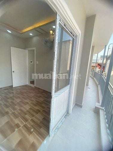 KDC Hiện Hữu chỉ 3,7 Tỷ, Gần Siêu Thị Co.op Mart, 03 Tầng, DT 3x18