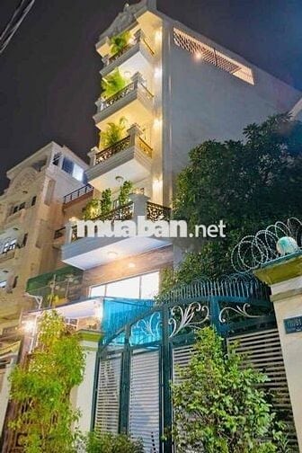 chính chủ bán gấp - nhà 1 xẹc - xe hơi đường 8m - gần đường chính lớn