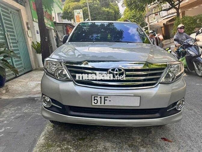 Fortuner 2015 tự động xe 1 chủ sử dụng bd hãng