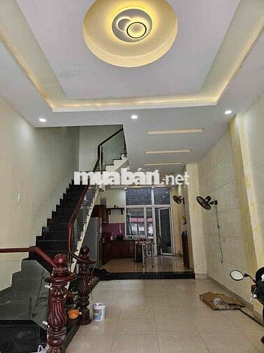 CHO THUÊ NHÀ MẶT TIỀN HÀ THỊ ĐÁT FUNL NỘI THẤT