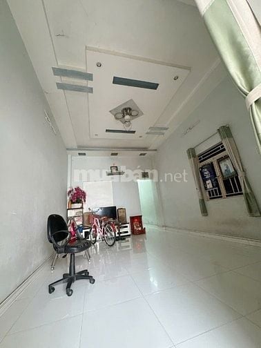 nhà cấp 4 gần đường Nguyễn Du, P Dĩ An , TP Hồ Chí Minh 