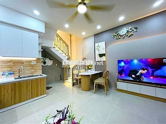 NHÀ MỚI XINH-NGUYỄN TƯ GIẢN-GÒ VẤP-XE HƠI THÔNG-KINH DOANH-4 TẦNG-3PN