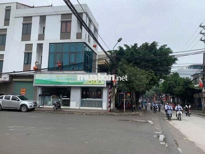CẦN CHO THUÊ MẶT BẰNG NHÀ 2 MẶT TIỀN